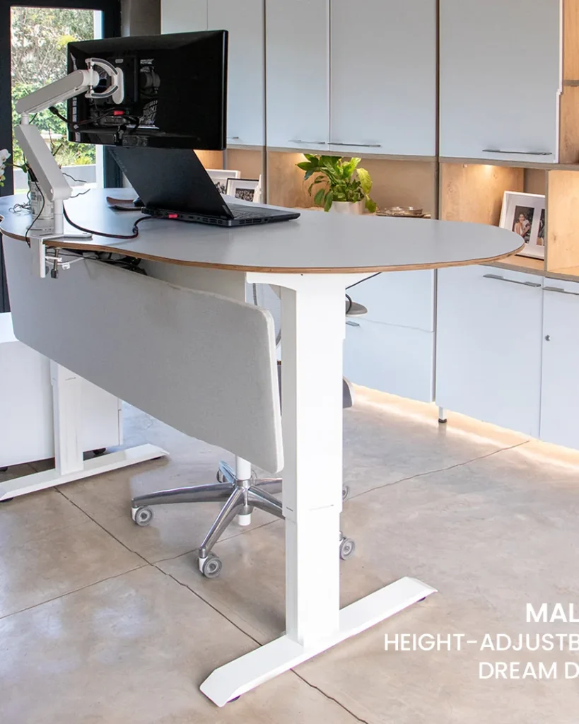 Executive standing desk, height adjustable desks